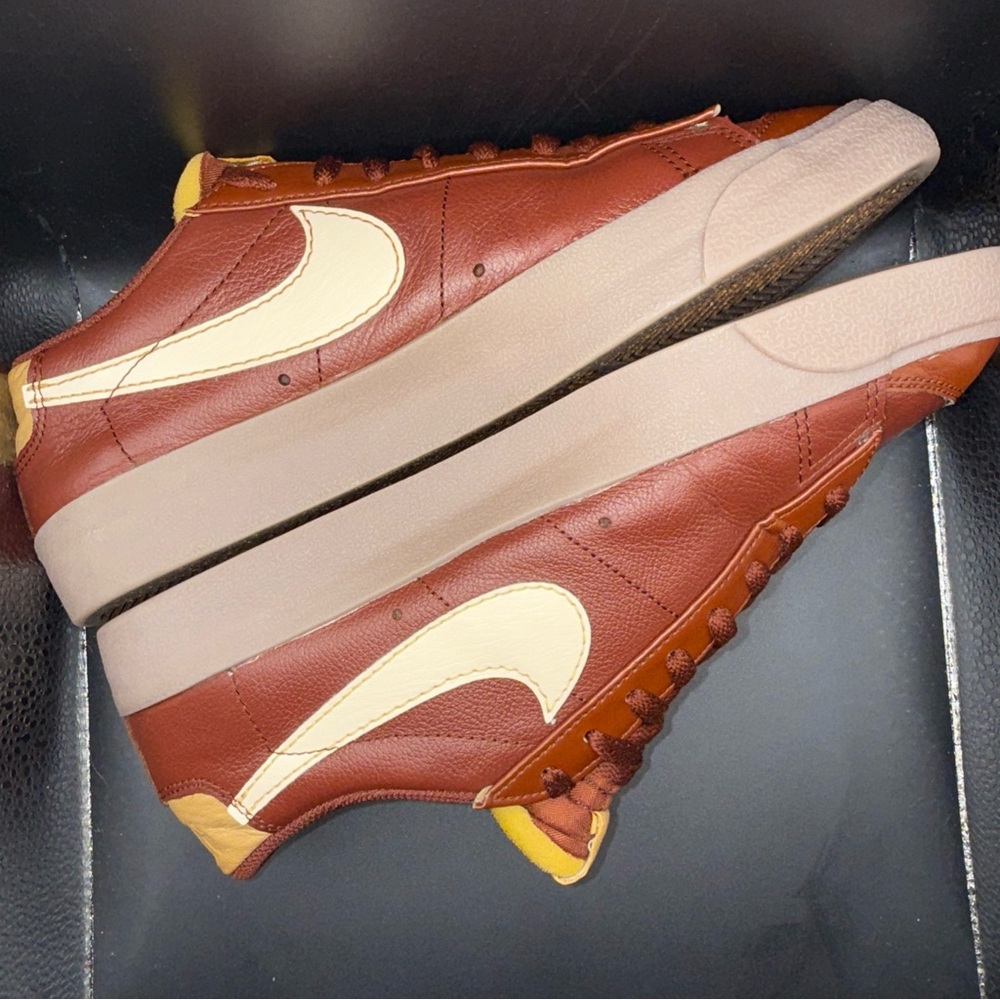 Size 9 - Nike Blazer '77 EMB Low Inspected By Swoosh Men, Clean, No Box, Great - Picture 7 of 10